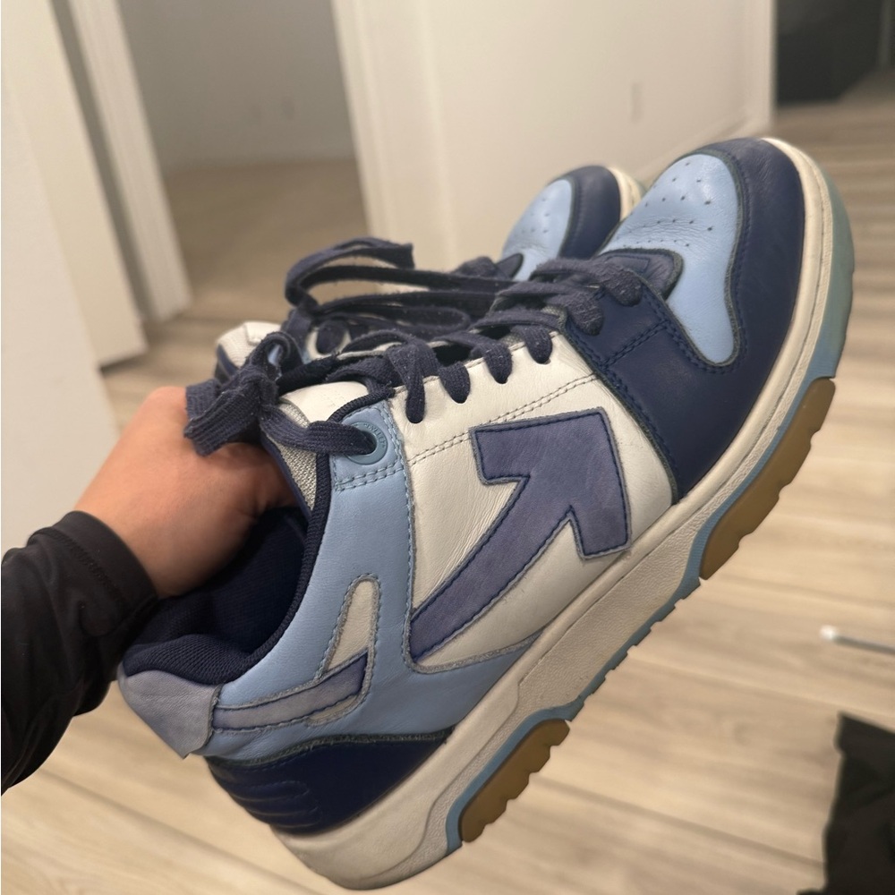 Off White Mens Blue and White Sneakers with Arrow Design